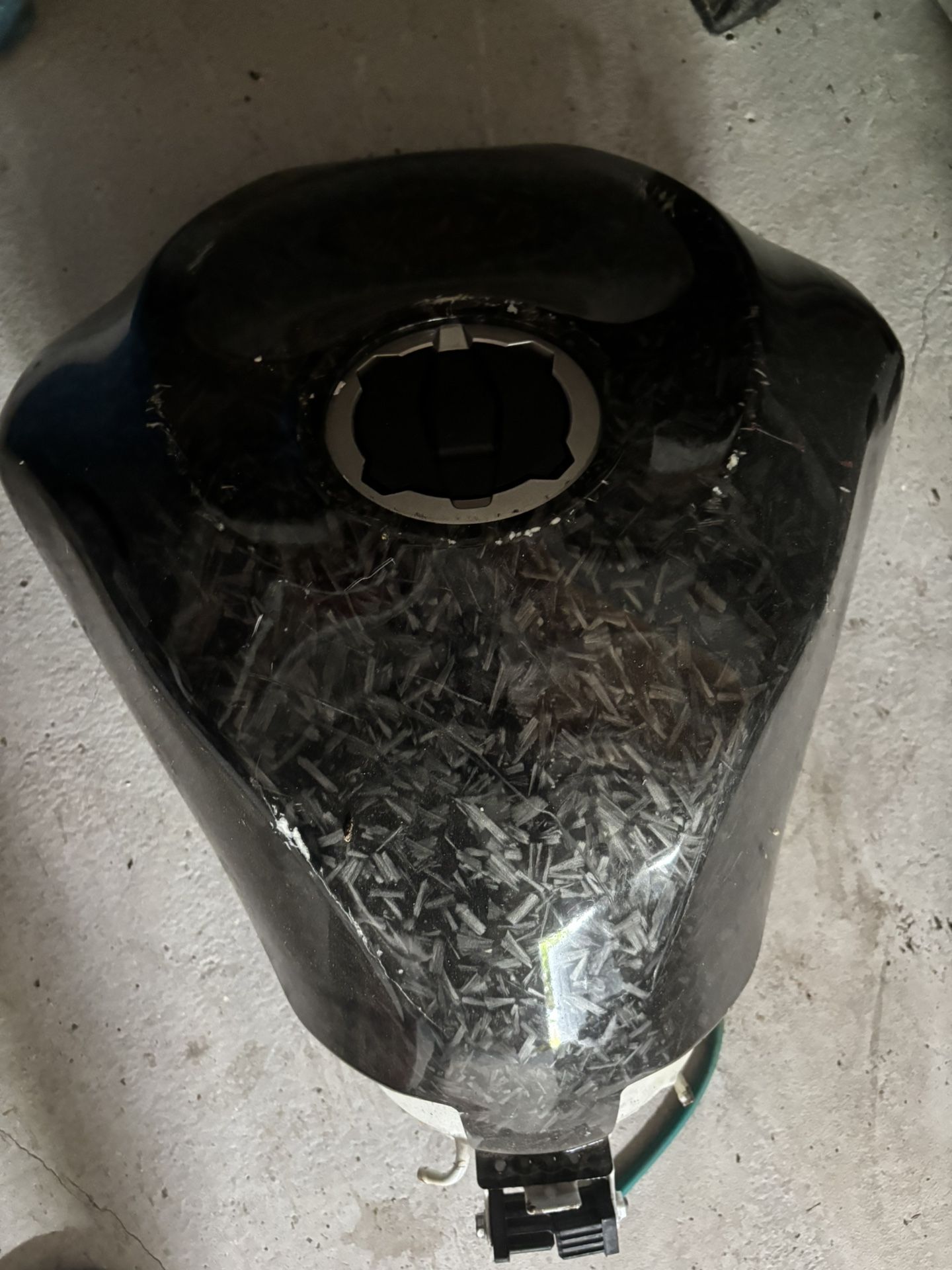 2021 Zx6r Kawasaki Gas Tank W Fuel Pump