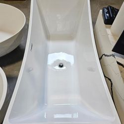 Freestanding Bathtubs 
