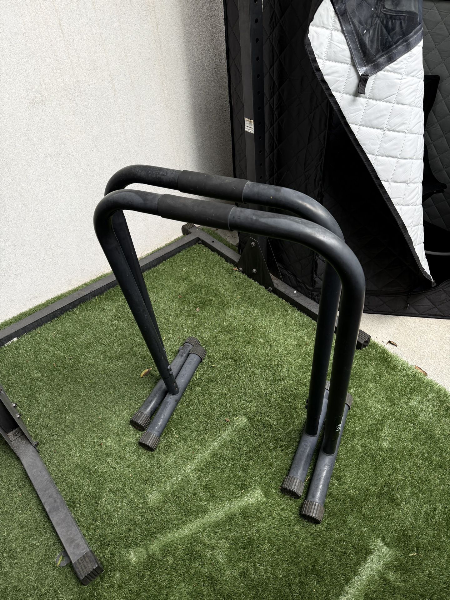 Dip Bar Sturdy Workout