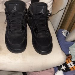 Jordan 4 Black Cats