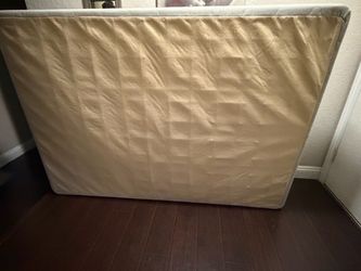 Box spring (full 74”Lx 53”w)
