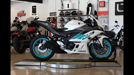 2024 yamaha R3