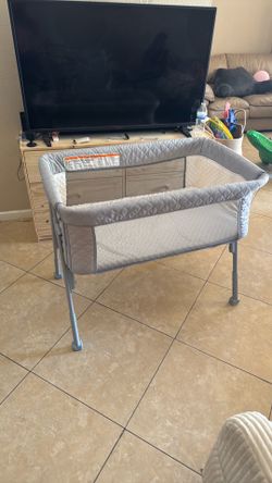 Bedside sleeper, bassinet, basically brand new our baby used it maybe 5 times