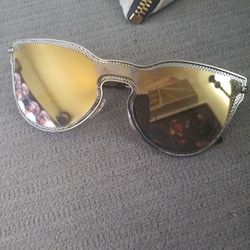 Made In Italy Valentino Women's Cat Eye Sunglasses