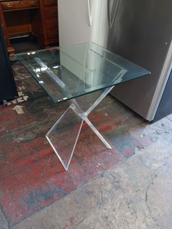 Mcm lucite x-base table w/ beveled rounded glass top