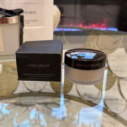 Laura Mercier  Translucent Loose Longwear Setting Powder
