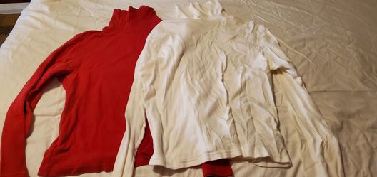 Large women's turtle neck t-shirts