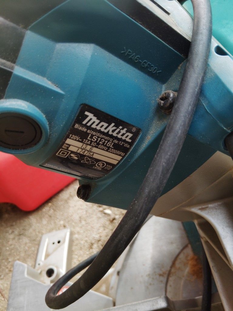 Makita Saw 