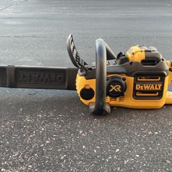 DeWALT DCCS690 Chainsaw 