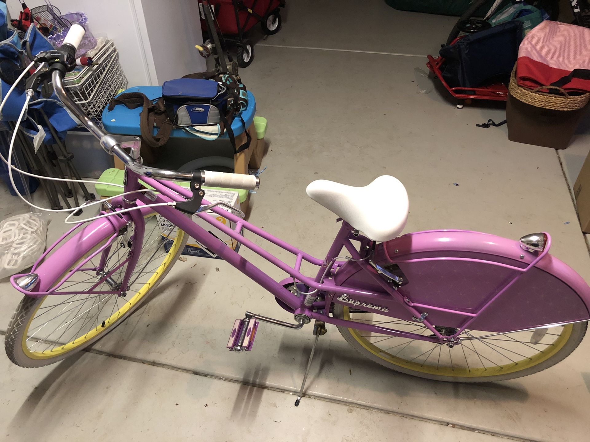 Purple 26” adult HUFFY supreme cruiser bike
