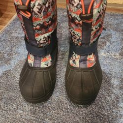 Kids Columbia Snow Boots, Size 3