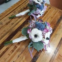 2 Sola And Faux Floral Bouquets