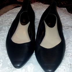 Women's flats