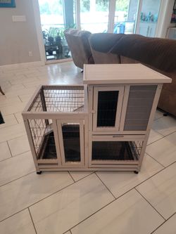 Rabbit hutch