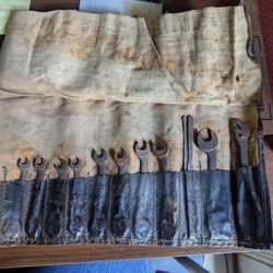 Vintage Wrench Set