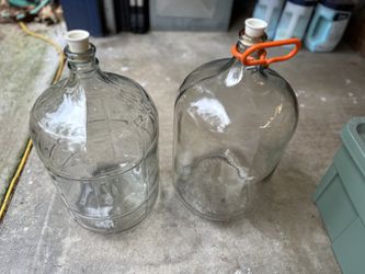 Glass Carboys  5 Gallon And 6 Gallon