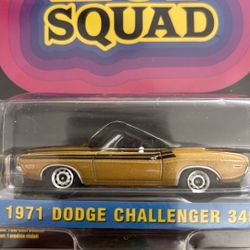 Greenlight Collectibles Limited Edition The Mob Squad 1971 Dodge Challenger 340