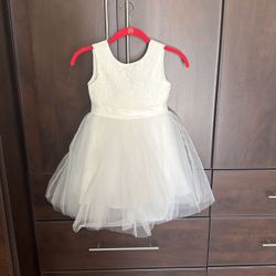 Baptism or Flower Girl Dress - Size 6
