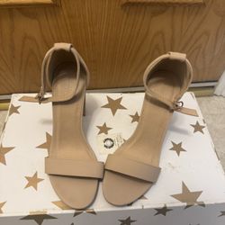 Tan Size 7 High Heel