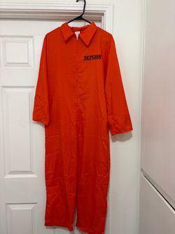 Orange prisoner, outfit size kids 12 -14 you’re from New York