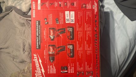 Milwaukee M18 Compact Brushless Drill Kit 3692-22CT
