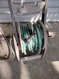 Garden hose and carrier