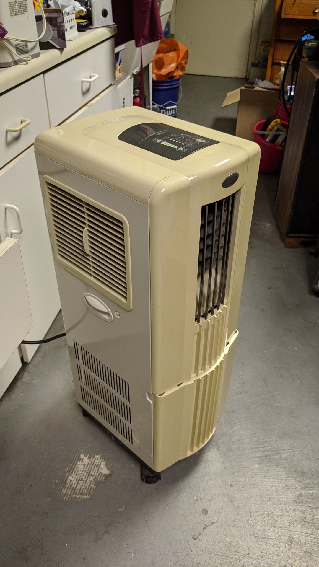 Toyotomi TID 2400 portable AC