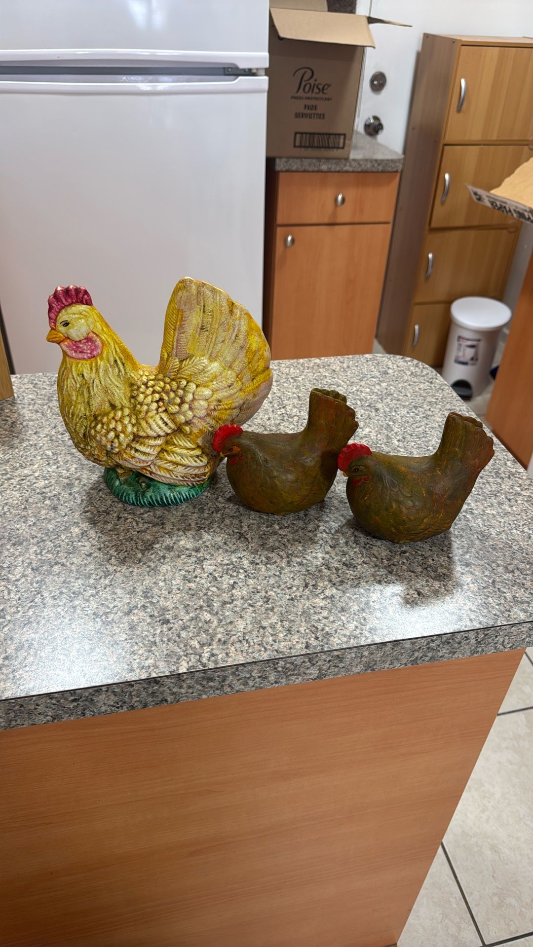 Rooster With Chickens Decor 
