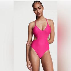 Victoria Serect bikini 