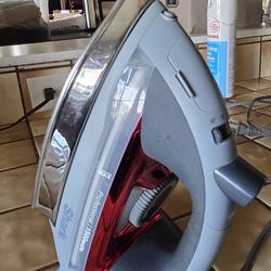 Shark Professional 1500w Iron