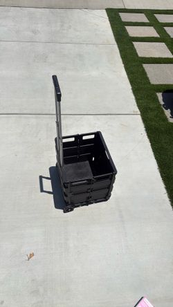 Rolling cart