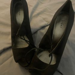 Fioni Black Peep Toes Heels