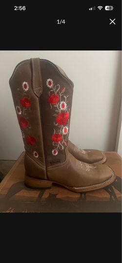 Botas