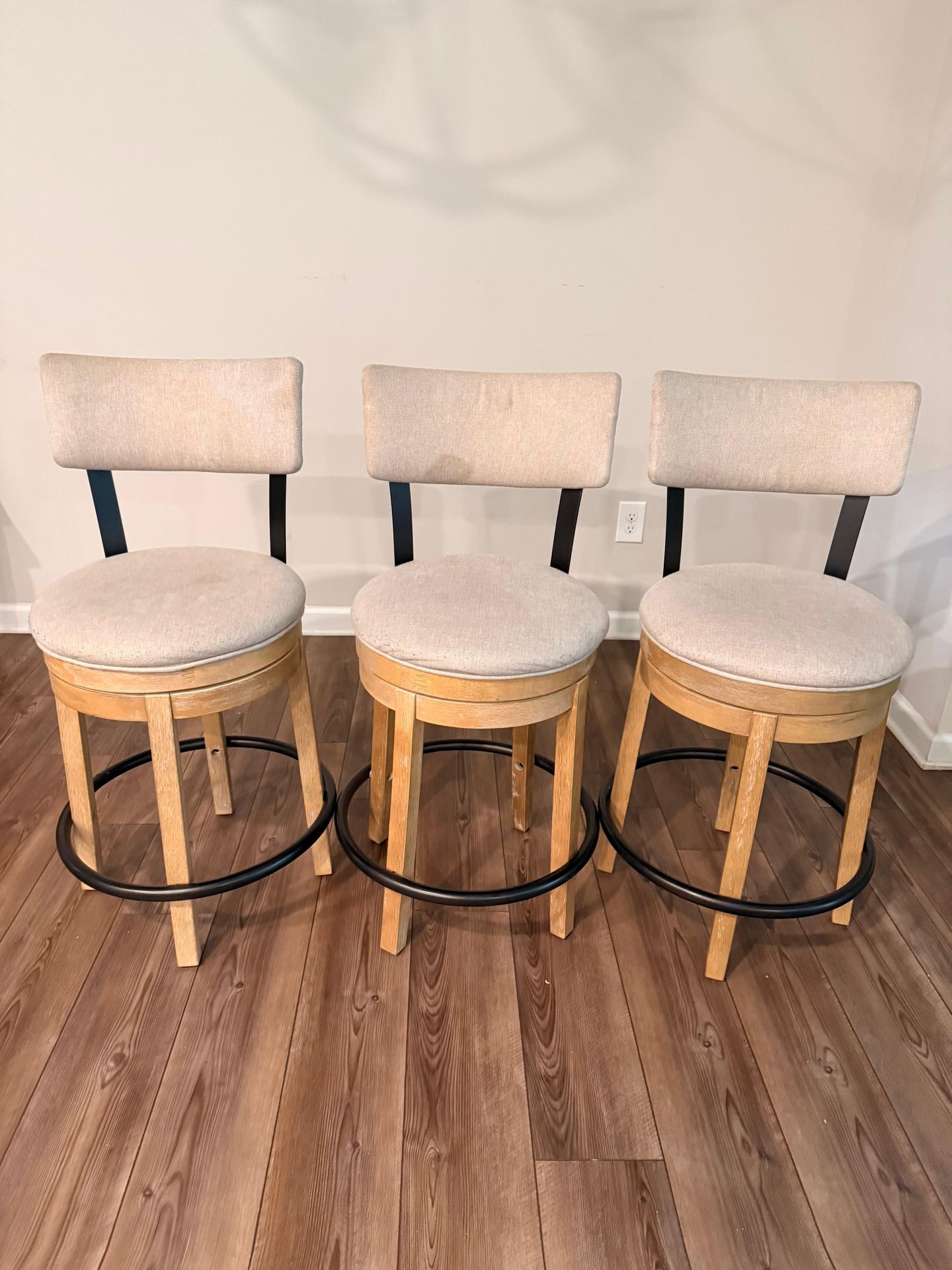 3 High Chairs