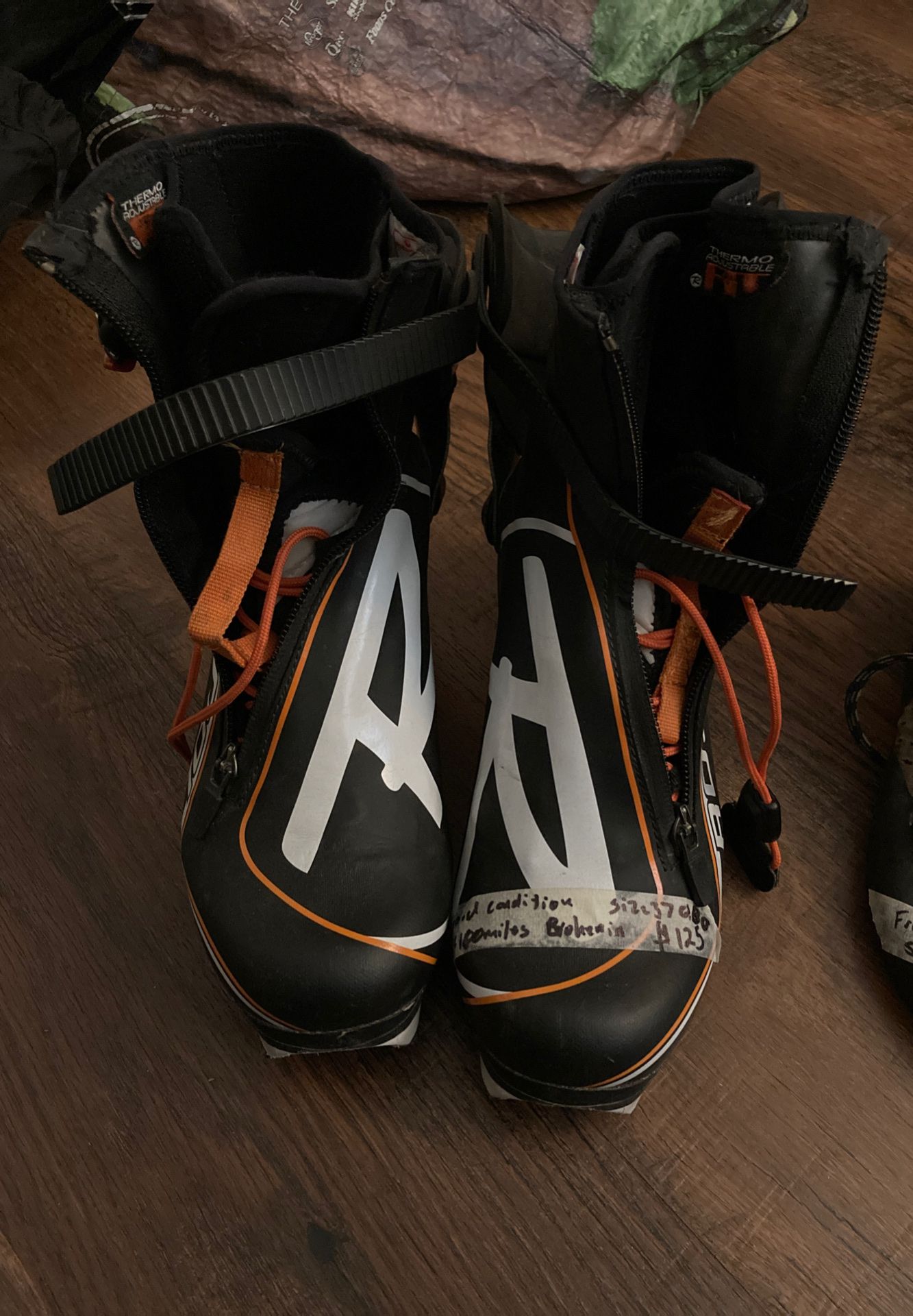 Rossignol skate ski boot size 37