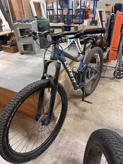 Giant Stance Bike