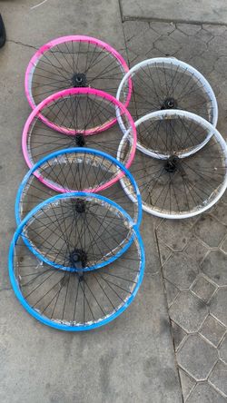 Beach cruiser wheels 26”