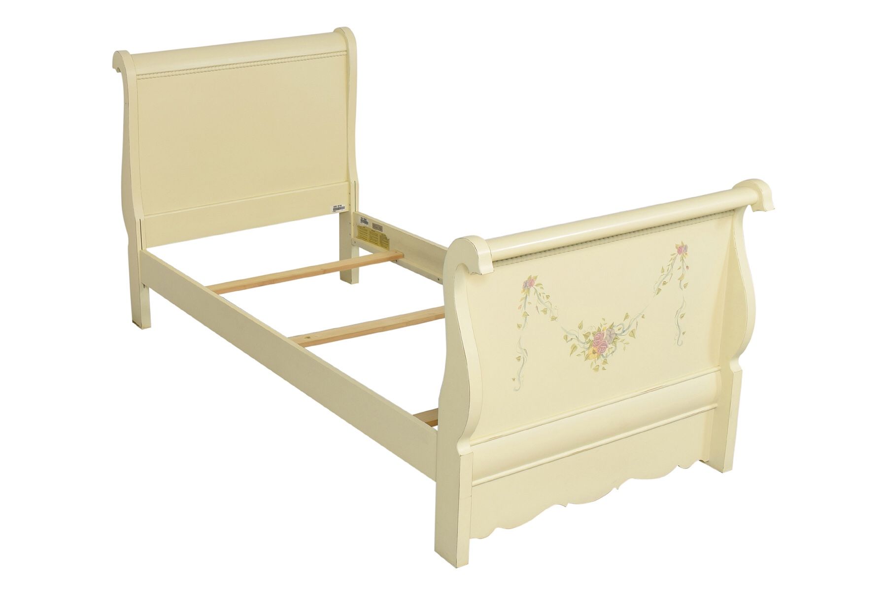 Shabby Chic Sleigh Bed with Trundle Bed