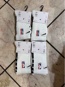 Brand New Nike Authentic NBA Socks Size 6-8 Men’s Medium lot of 4
