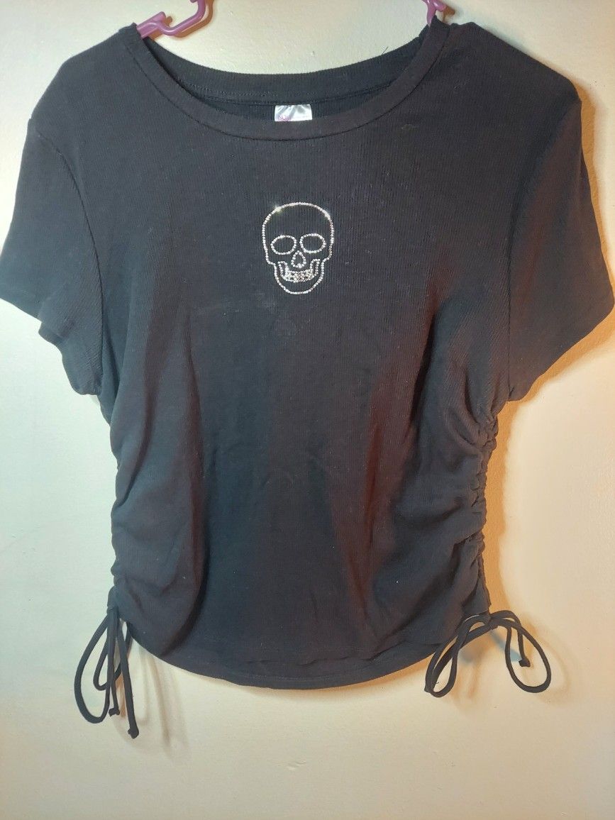 No Boundaries Crop Top T Shirt Must Pick Up
