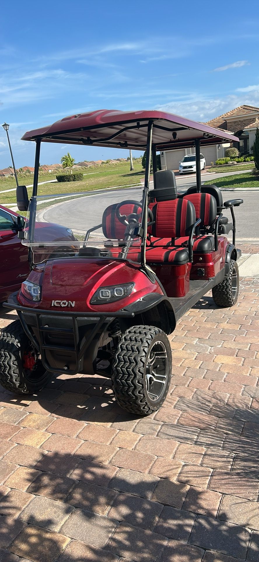 Golf Cart, six seater, (Icon)