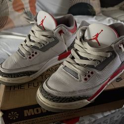 Jordan 3 Retro Fire Red (2022)