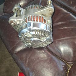 Alternador Salido Toyota Camry 2004 4 CILINDROS DENSO