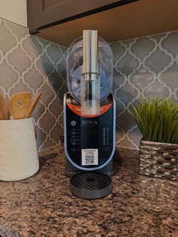 Ninja SLUSHi Professional Frozen Drink Maker – Like New