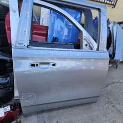 Chevy Suburban Gmc Yukon Xl Right Rear Door Oem