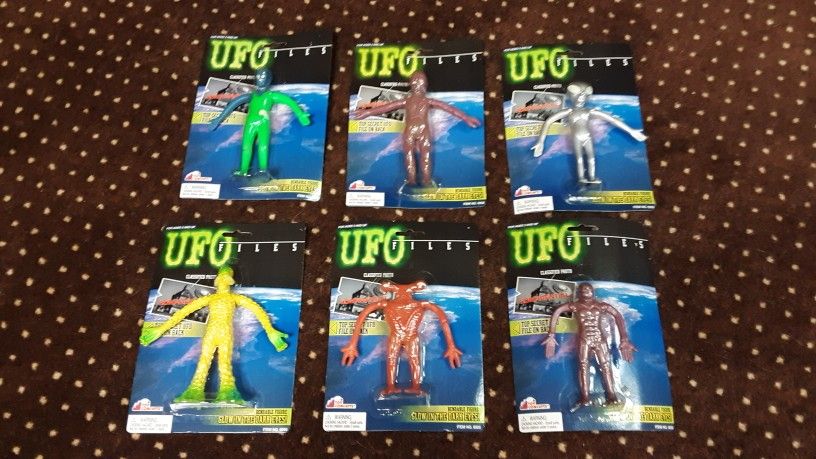 UFO Files Action Figures Lot of Six (6)