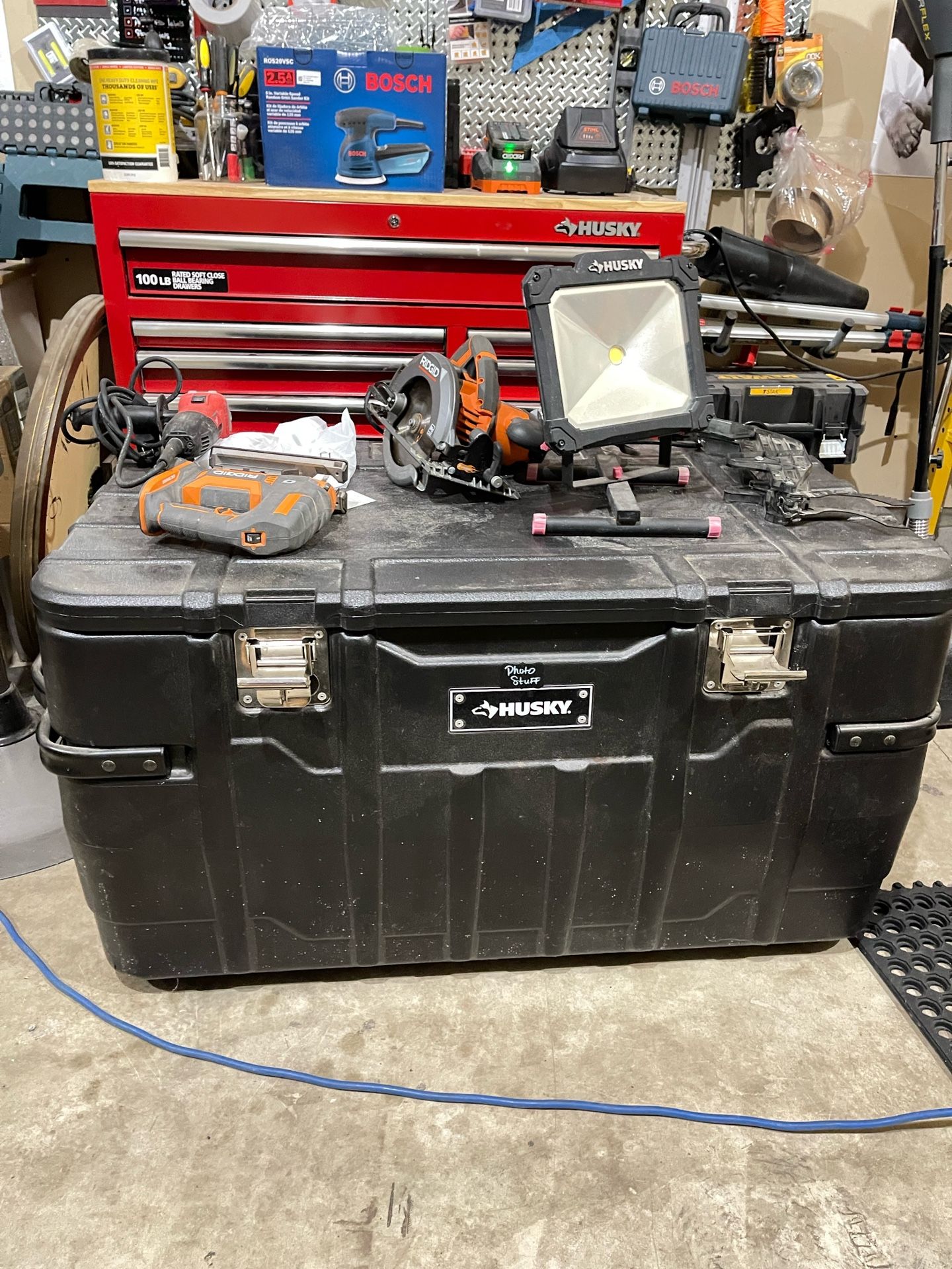 43” heavy duty Husky tool / work storage box 