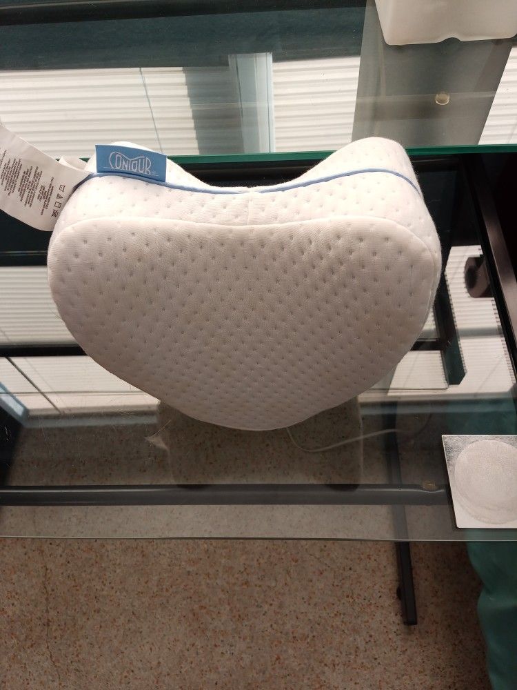 Contour Neck PILLOW With Removable Cover