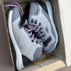 Women’s KEEN Hiking Boots