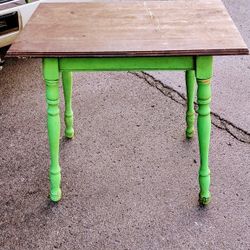 Old antique 1930s pine table